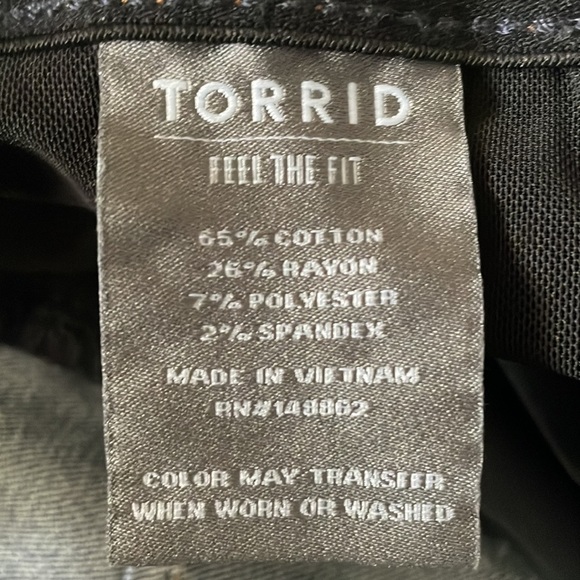 TORRID Distressed Jeans Size 18 - Picture 8 of 8